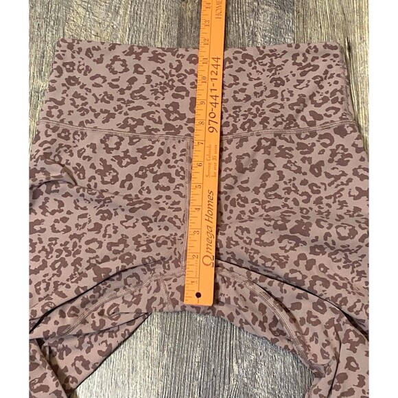 Athleta Elation Ultra High Rise Tight Leopard Mauve Pink Medium Leggings Yoga - Picture 11 of 12